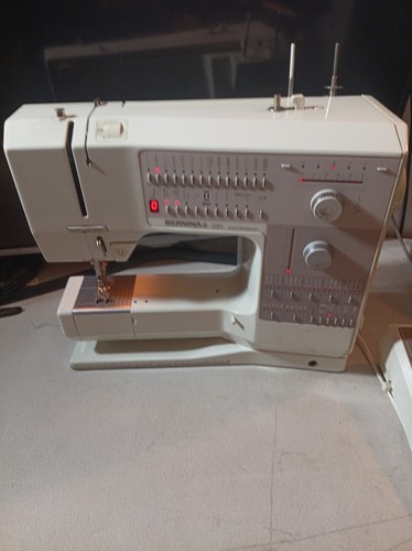 Bernina 1230 sewing machine - sewing,