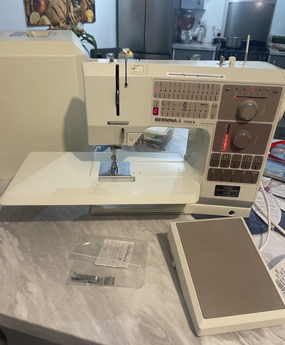 Pre owned bernina 1130s - pre-owned,