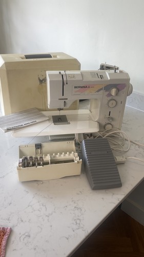 Bernina sewing machine 1005 - , /