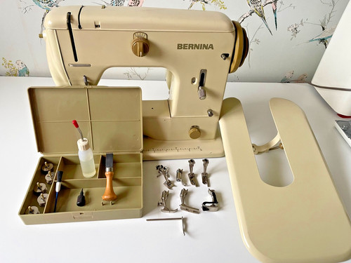 Swiss bernina 700 - bernina,