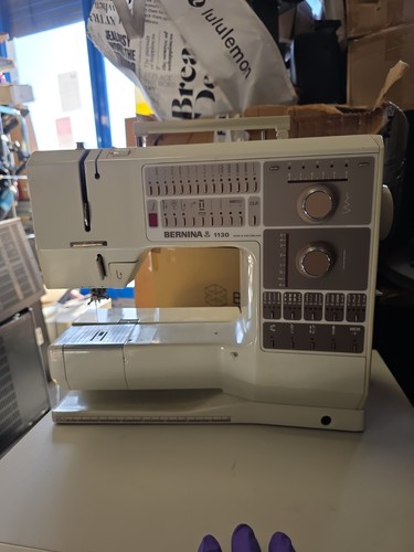 Bernina 1130 sewing machine - sewing,