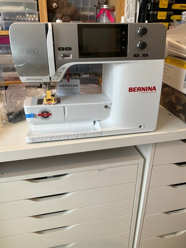 Bernina 480 sewing machine - machine, new