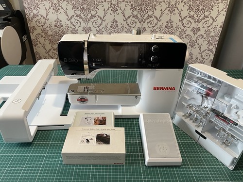 Bernina 590 sewing and - 590,